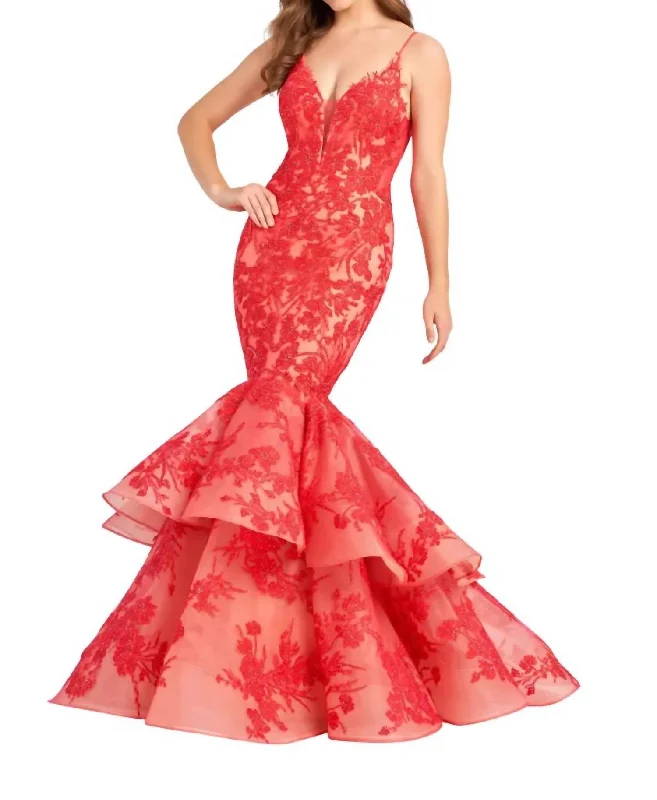 Markdowns Plunging V-Neck Mermaid Gown In Strawberry