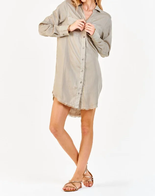 Exclusive Savings Everly Button Front Dress In Sage