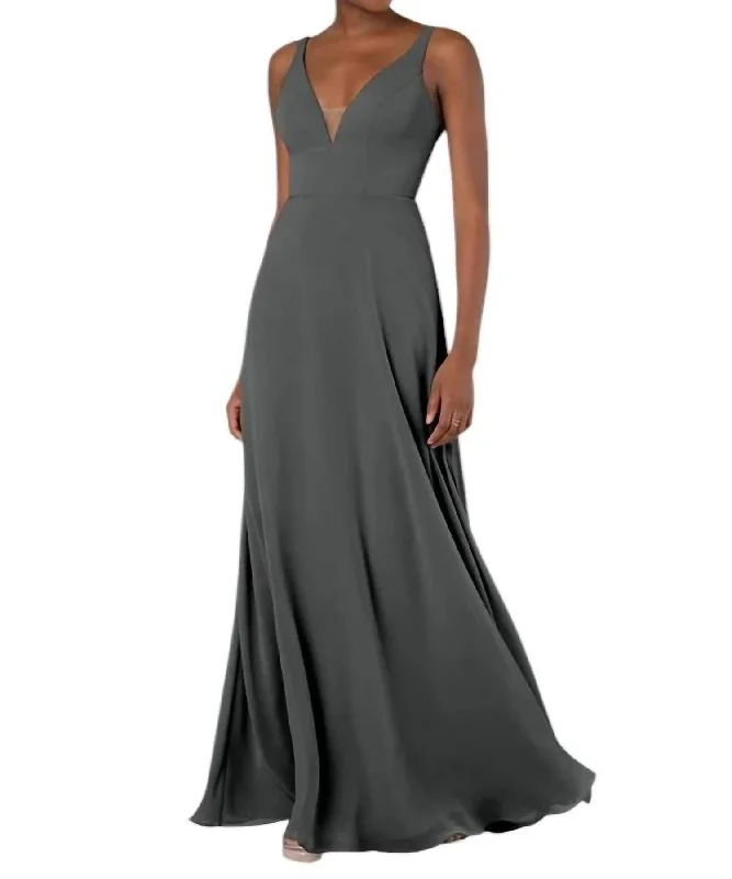 Final Clearance Sexy Plunging V-Neckline Bridesmaid Dress In Pebble