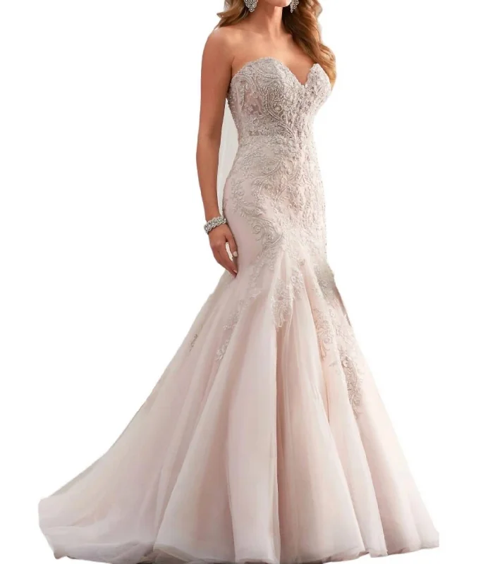 Reduced Prices Sexy Wedding Dress With Sheer Bodice In Is-Mc
