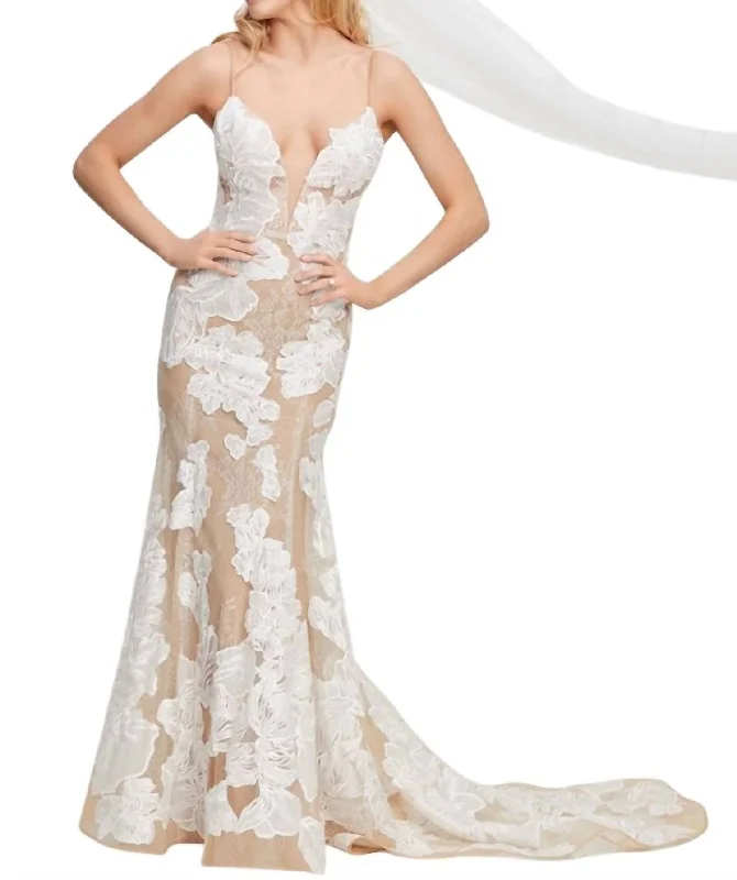 Super Bargain Valenta Wedding Dress In Ivory/nude
